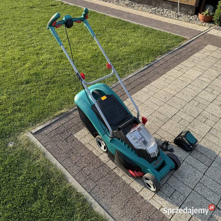 Kosiarka akumulatorowa Bosch Rotak 37Li z koszem Kosiarki akumulatorowe Lubin