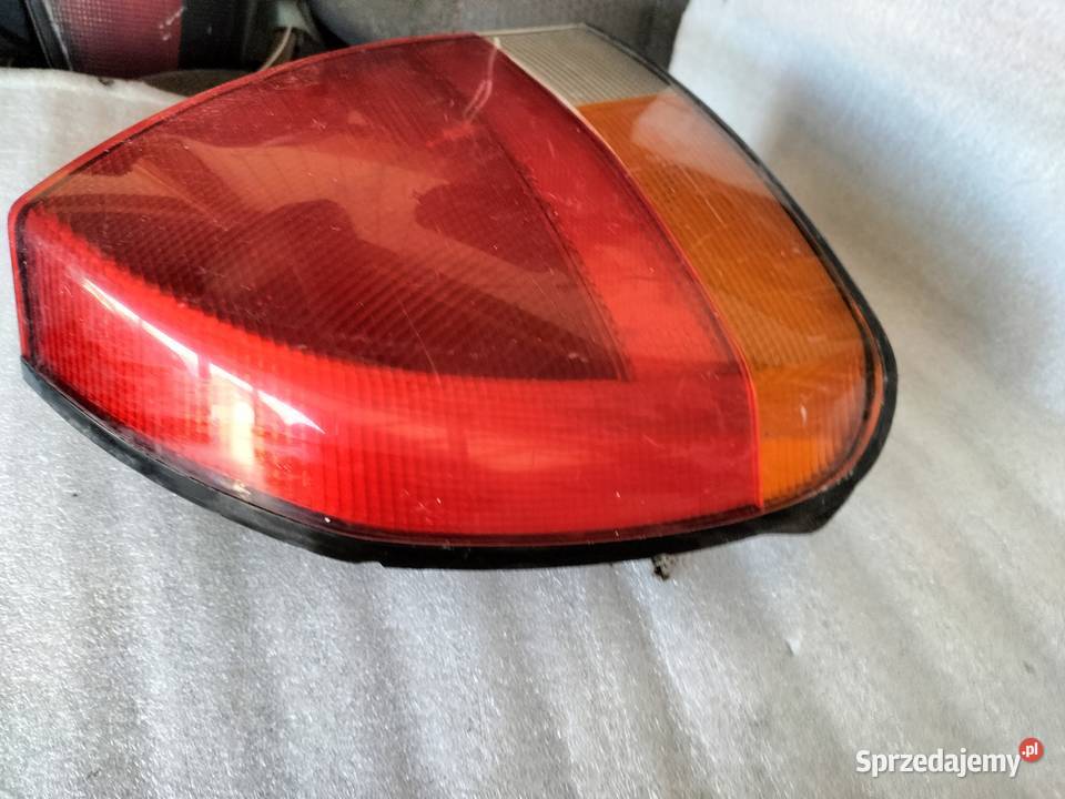 Mitsubishi Carisma LAMPA TYŁ TYLNA LEWA lampy tylne Kamień-Kolonia sprzedam