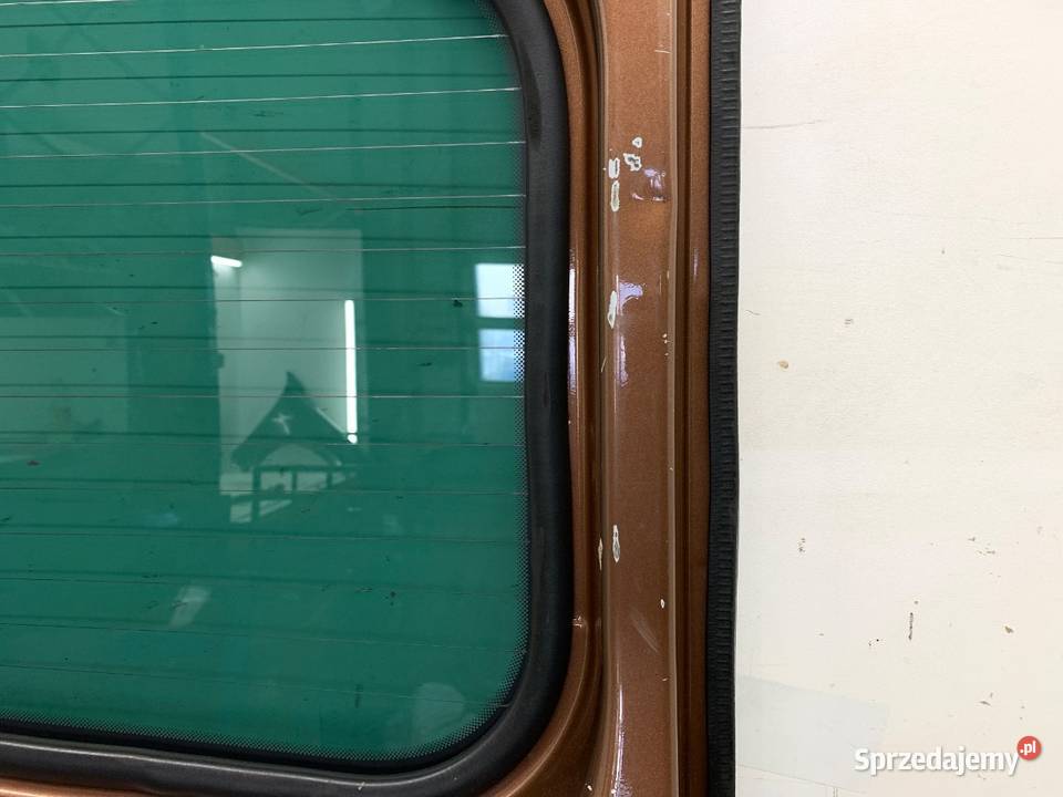 DRZWI TYLNE PRAWE RENAULT TRAFIC III Bus BRĄZOWY podkarpackie