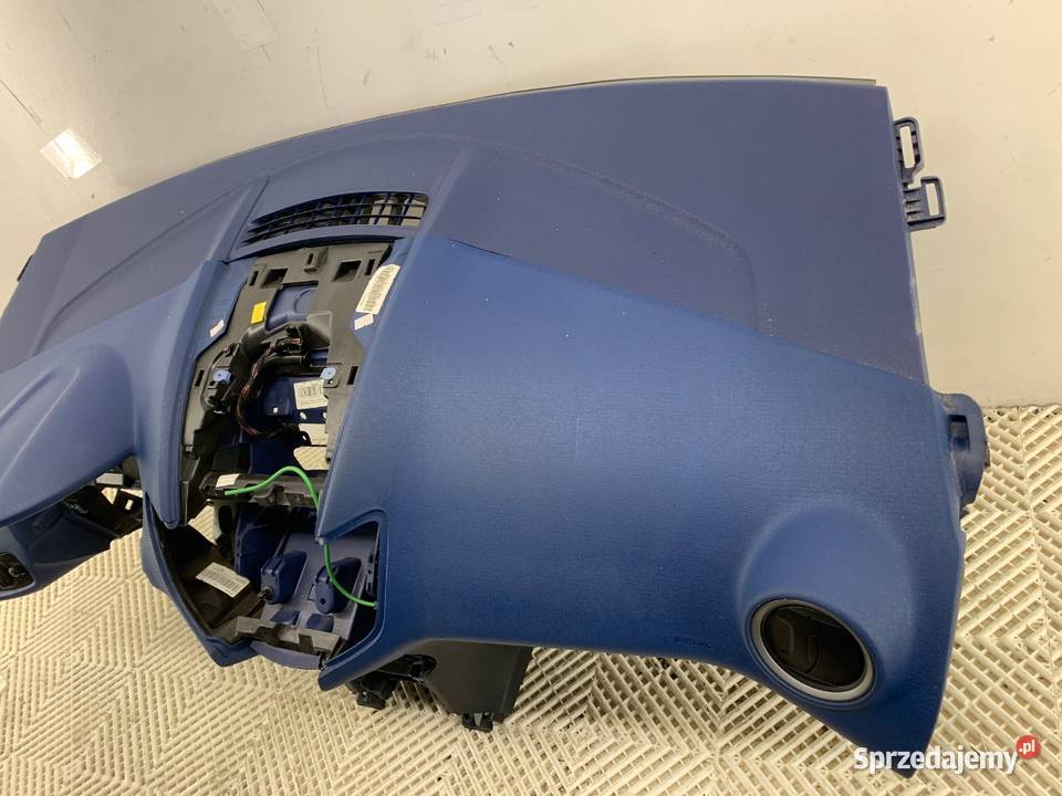 KOKPIT FORD FIESTA MK7 Hatchback KONSOLA DESKA Deski rozdzielcze, konsole