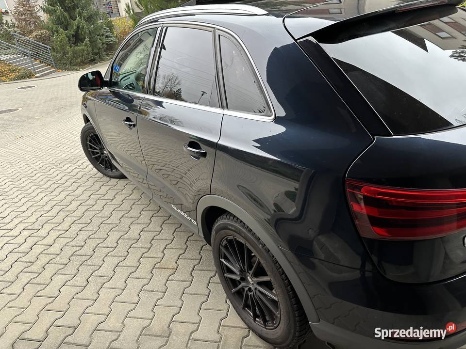 Audi Q3 quattro Automatic radio