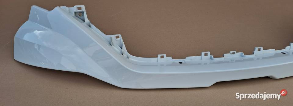 IVECO DAILY 2024 GRILL ATRAPA LISTWA ZDERZAK Bieleń