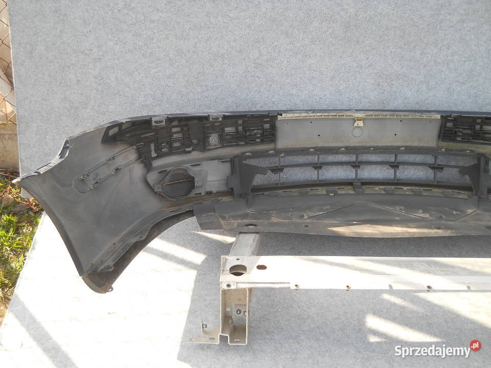 RENAULT LAGUNA II ZDERZAK PRZEDNI Siechnice sprzedam