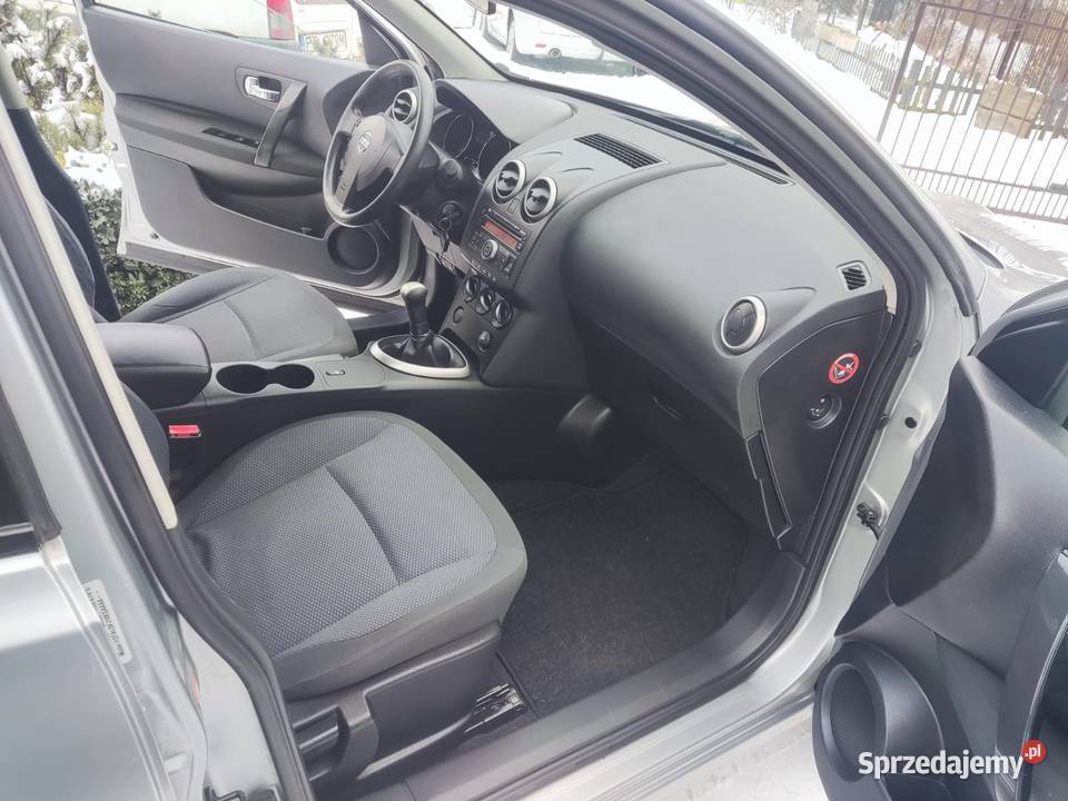 Nissan Qashqai 16 benzyna centralny zamek Poznań