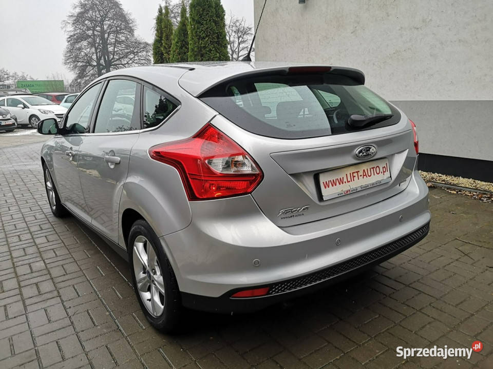 Ford Focus 10 12v 125 Klimatr Navi ALU Isofix Strzegom