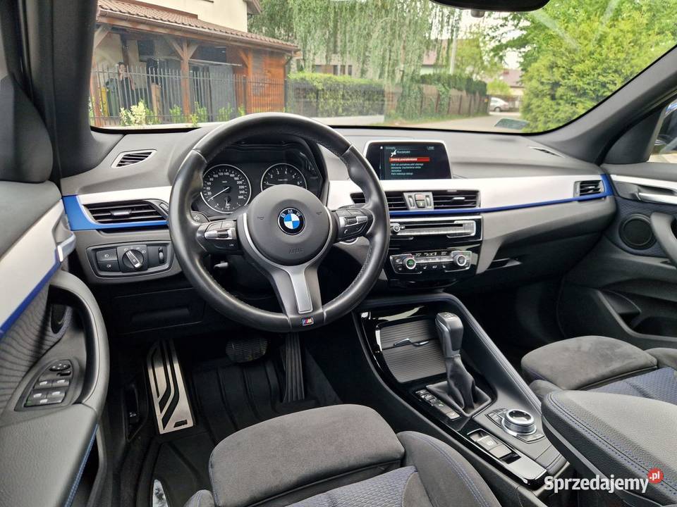 BMW X1 xDrive20i salon M elektrycznie ustawiane fotele X1 Warszawa