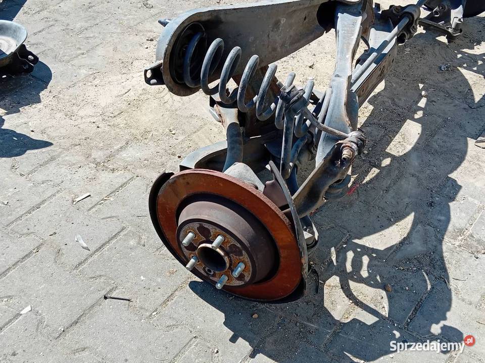 BELKA SANKI TYŁ FORD KUGA MK1 Lipno