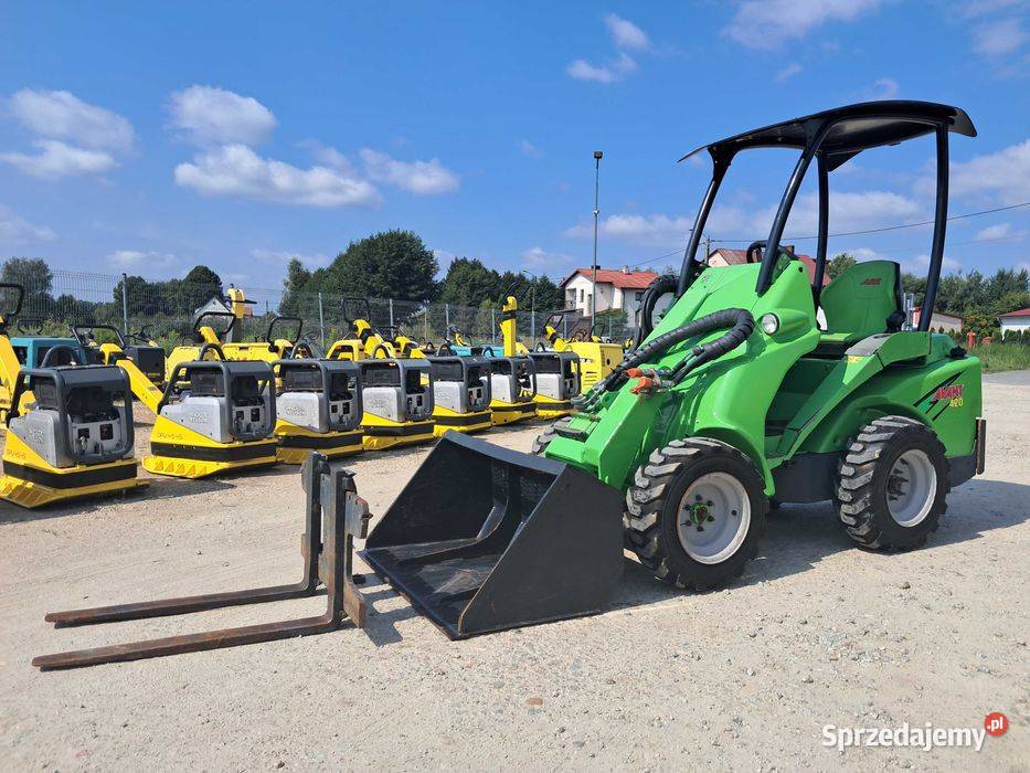 Miniładowarka AVANT 420 11r Łyżka Widły 630 635 Sułów