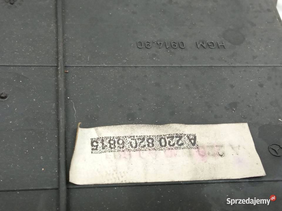 ZAMEK KLAPY BAGAŻNIKA SEDAN KOMPLET A2208000478