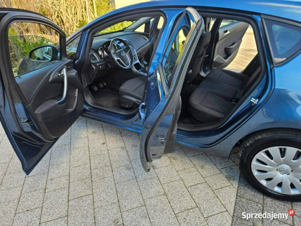Opel Astra 16 115 klima elektryka parktronik dolnośląskie Strzegom