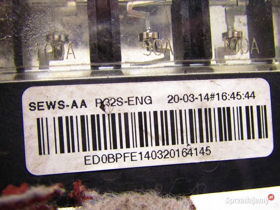 KLEMA PLUSOWA BEZPIECZNIKI 12 DIGT NISSAN Skrzynki bezpieczników