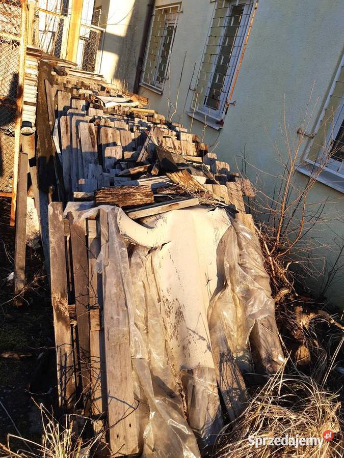 Drewno opałowe stare palety i deski sprzedam