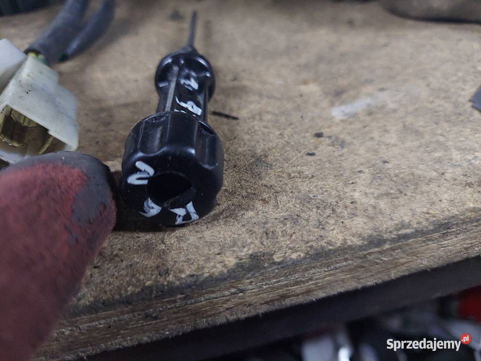 Yamaha R6 5sl00 rj05 bagnet oleju miarka miernik dolnośląskie Jelenia Góra sprzedam