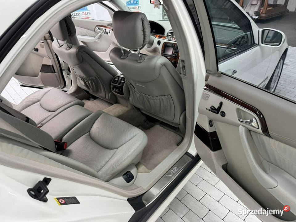 Mercedes S 600 Mercedes S 600 LONG Biały W12 365