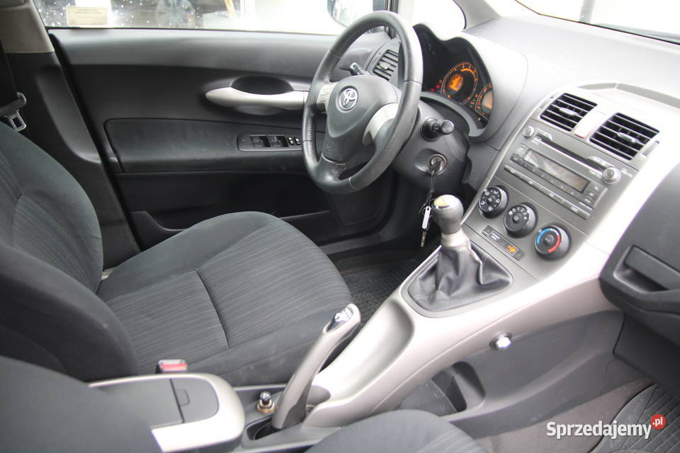 Toyota Auris 16 VVTi Luna Salon polska 16pb Smolec