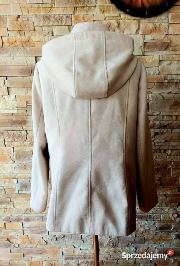 Kremowy płaszczyk Rzeszów