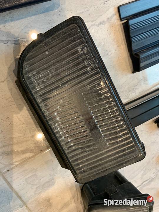 Korbki Mercedes w126 zaslepka zderzaka Czesci w Części samochodowe Tomaszów Mazowiecki