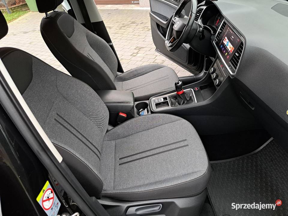 Full led hak kamera asystent parkowania czarny Adamów