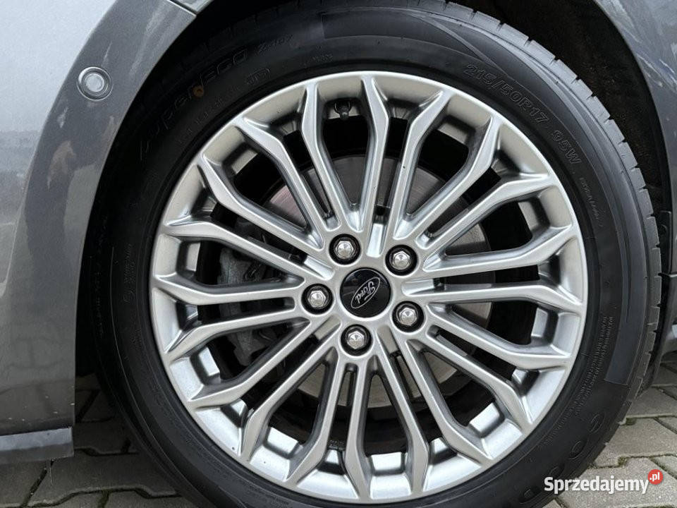FORD Focus 2020r Titanium Pakiet Zimowy manualna mazowieckie Warszawa