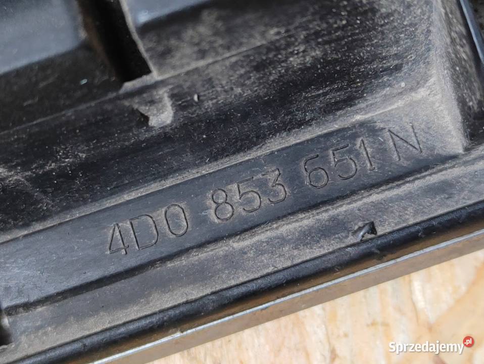 Grill Atrapa Audi A8 D2 Lift 2001 Uszkodzony Pleszew