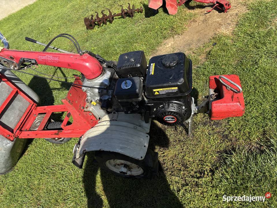 Traktorek jednoosiowy Honda F600 Ostrowąsy