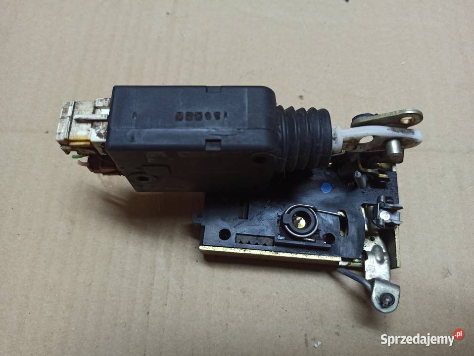 Peugeot 106 Citroen Saxo AX Zamek lewy przód Bolesławiec