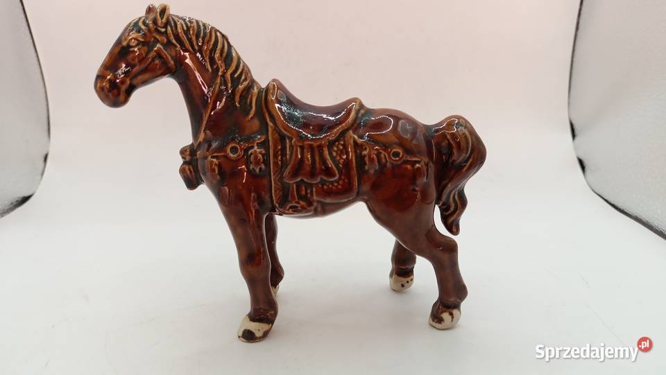 Figurka ceramiczna koń w stylu dynastii Tang Zamość