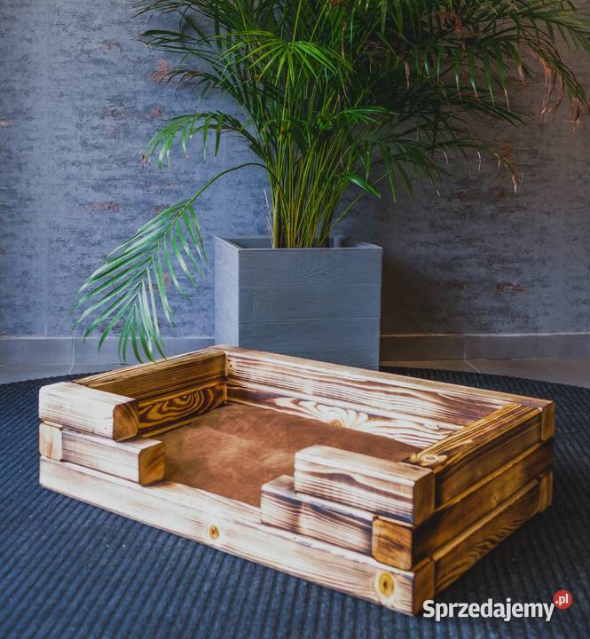 Drewniane legowisko psa z poduchą rozmiar 3