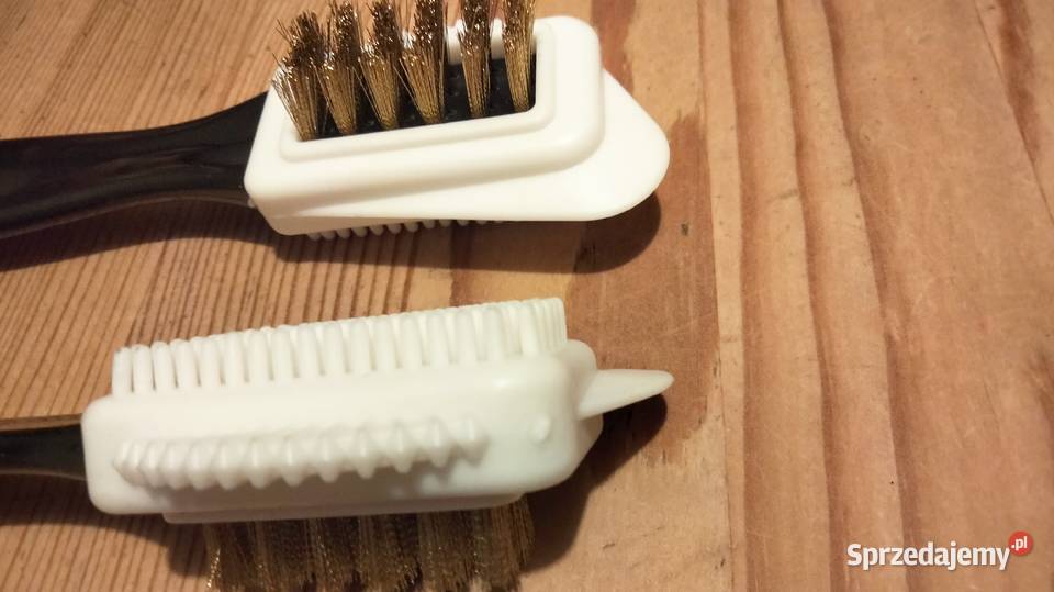 Szczotka do czyszczenia butów z drutem