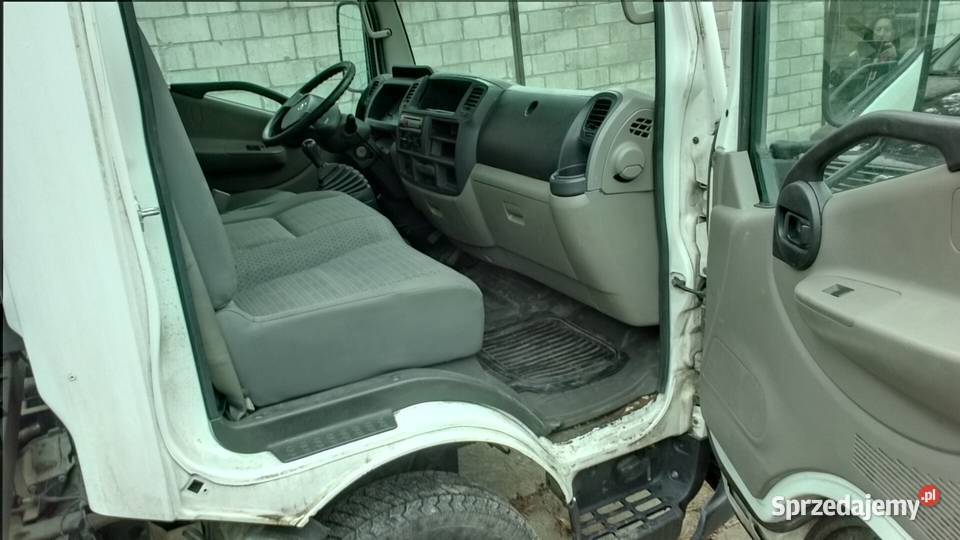 Nissan Cabstar pomoc drogowa autolaweta holownik 298000km Warszawa