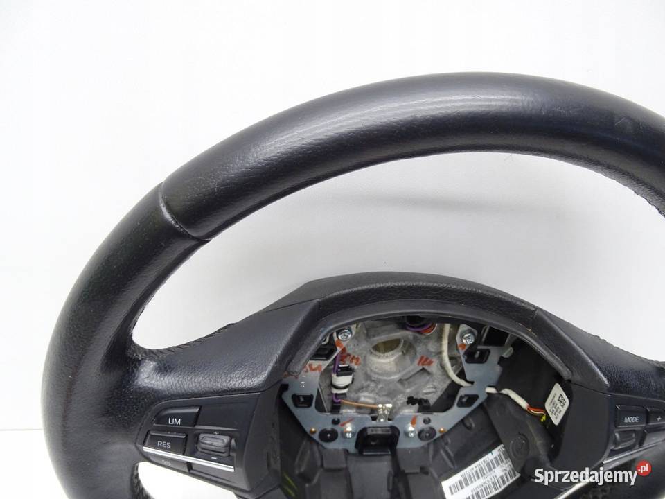 KIEROWNICA SKÓRA MULTI MULTIFUNKCJA BMW F10 F11 Kierownice