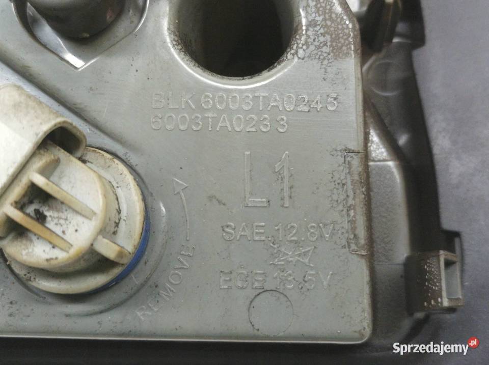 LAMPA TYŁ W KLAPĘ LEWA LIFT Jeep Grand Cherokee Rok produkcji 2016