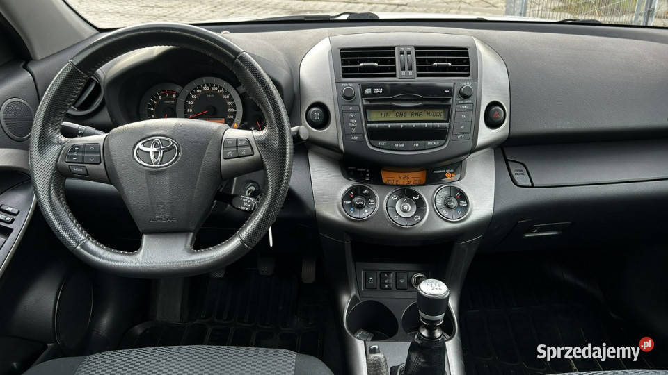 Toyota RAV4 20 BenGaz AWD Zadbana 2 Właścicieli pomorskie Gdynia
