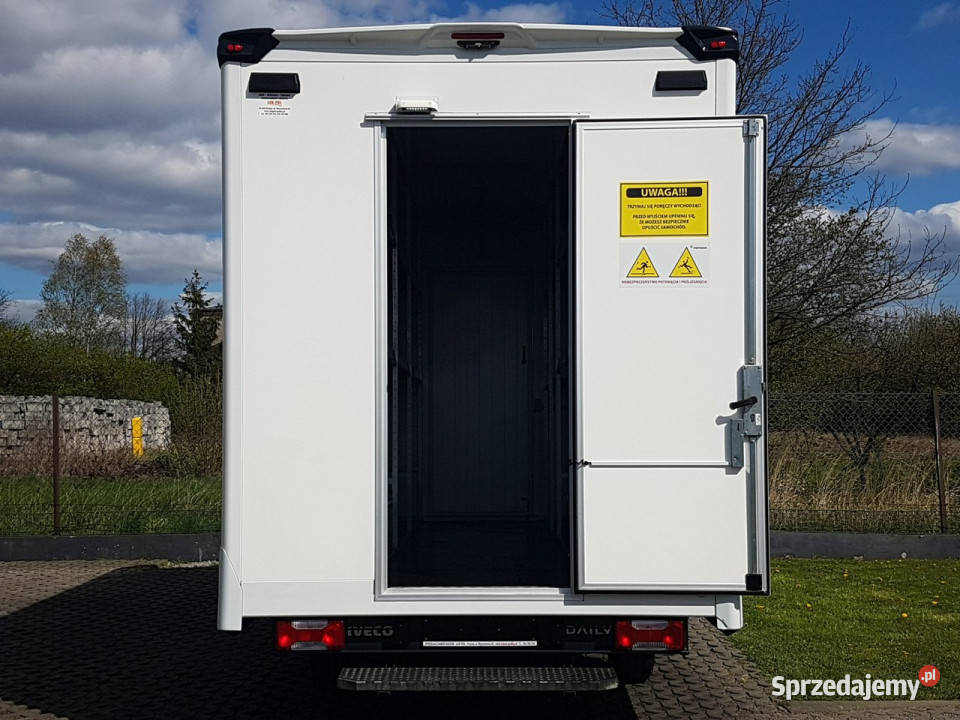 Iveco Daily KONTENER NISKOPODŁOGOWY 443x223x242 Poręba