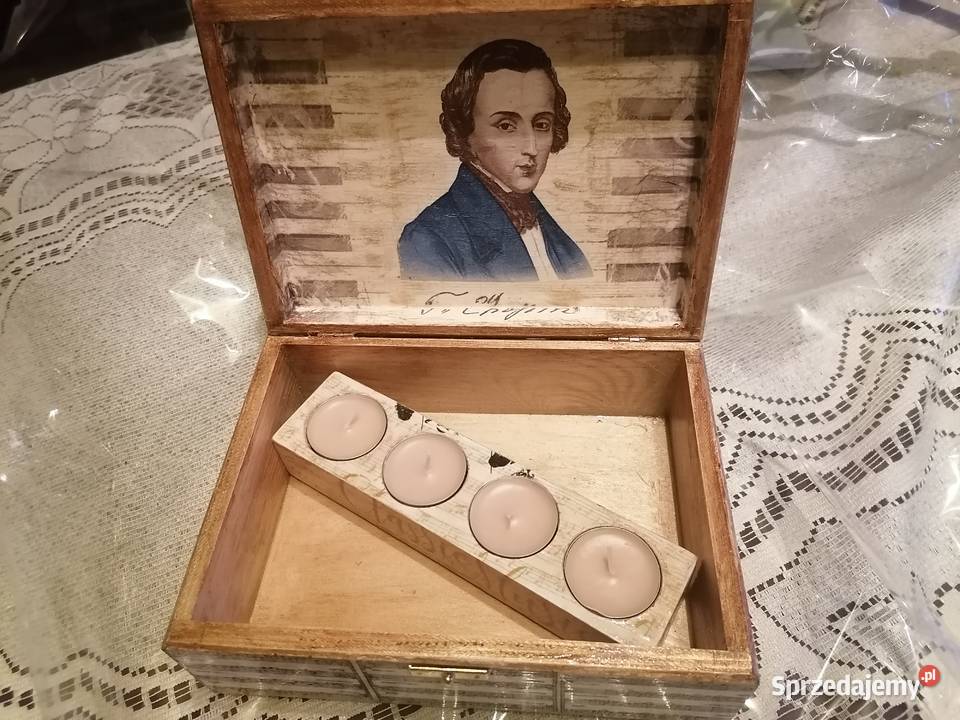 szkatułka świecznik muzyka kultura Sierpc