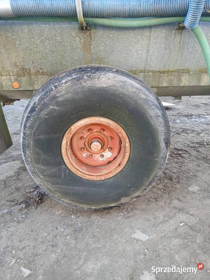 Sprzedam koła do beczkowozu Rożnowo