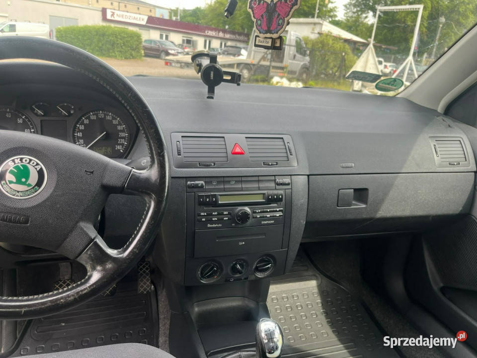 koda Fabia FABIA 20B 16V 115 Z GAZEM OC I BT DO światła przeciwmgielne Škoda
