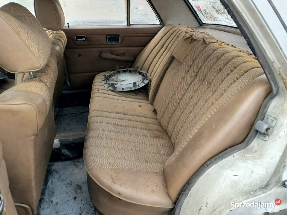 Mercedes W115 Mercedes W115 20D 72r Mercedes-Benz Tarnów