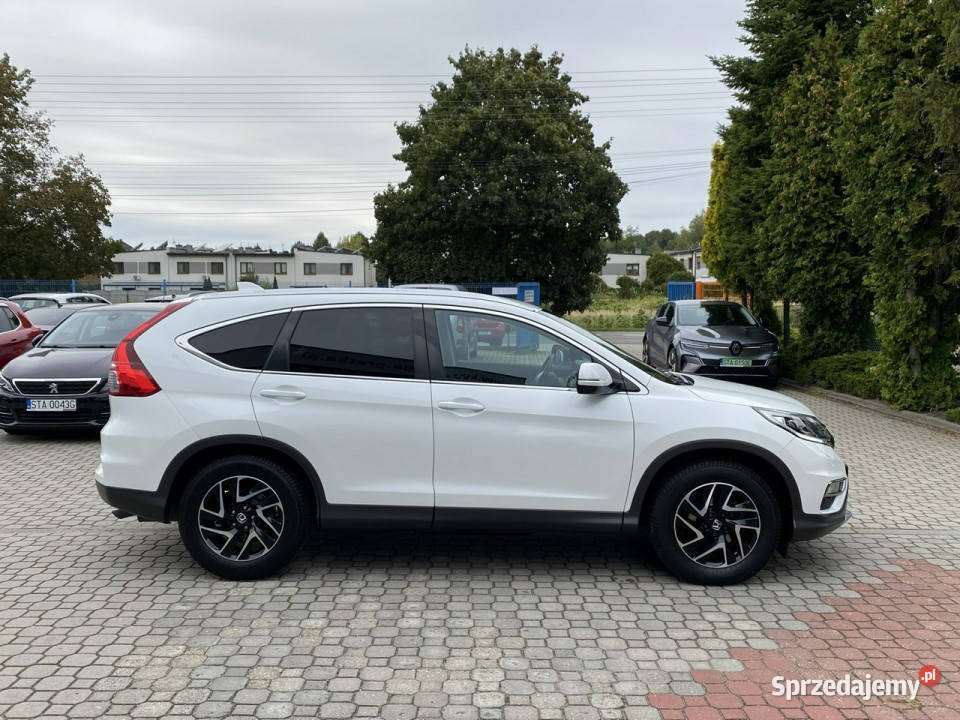 Honda CRV Biała perłaPodgrzewane fotele Navi