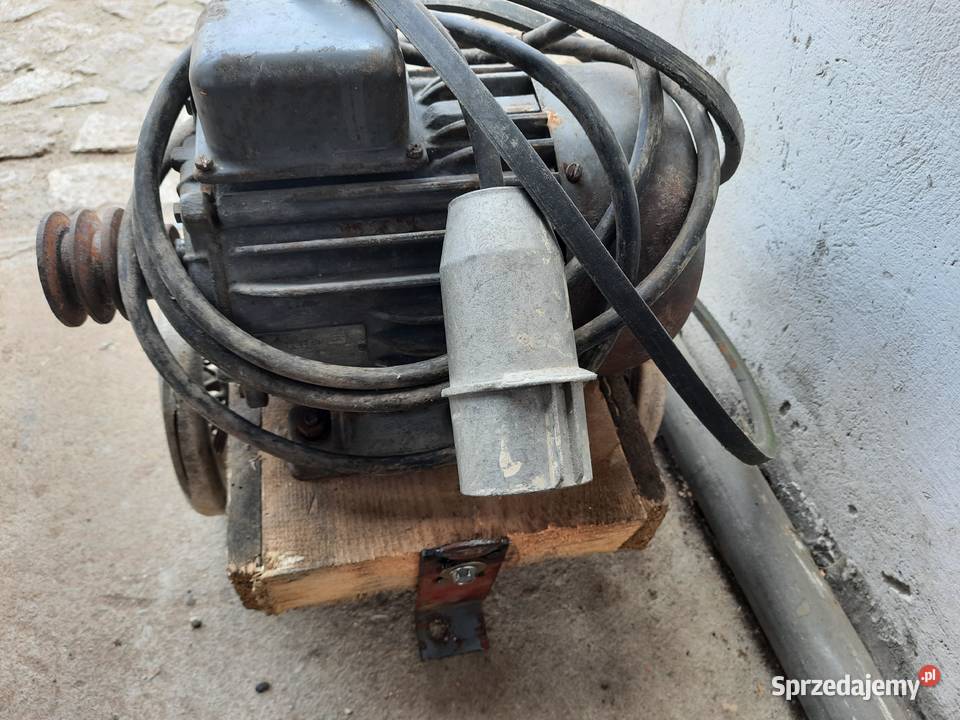 Śrutownik z silnikiem 15 kW 380V Bucze