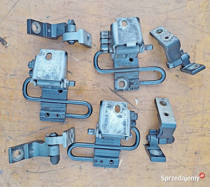 VW PASSAT B5 ZAWIASY DRZWI 3B4833411C 3B4833412C mazowieckie Radom