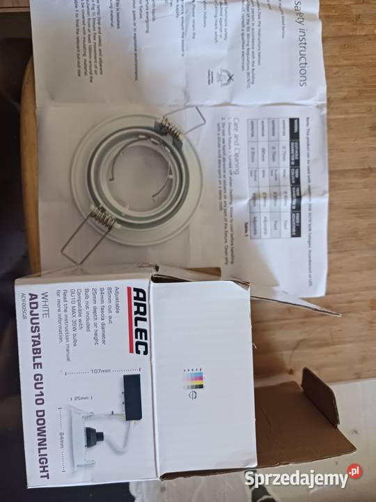 Halogeny podsufitowe 6 plus oprawa wysyłka Wiśniowa Góra