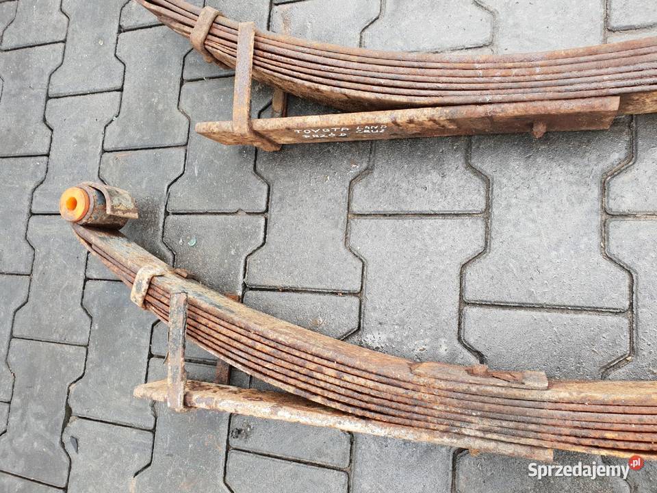 Toyota Land Cruiser J60 HJ60 40 D PRZEDNI RESOR Rudka