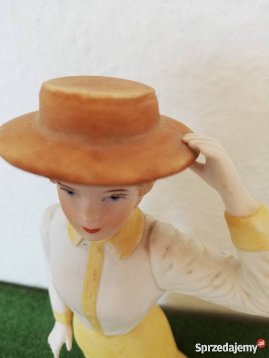 Dama w kapeluszu figurka Royal Gorlice