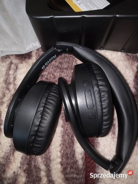 Nowe słuchawki Pollini