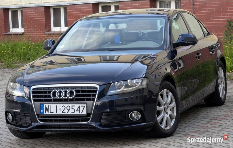 B8 18 benzyna świetnie utrzymana sedan AluKlima A4