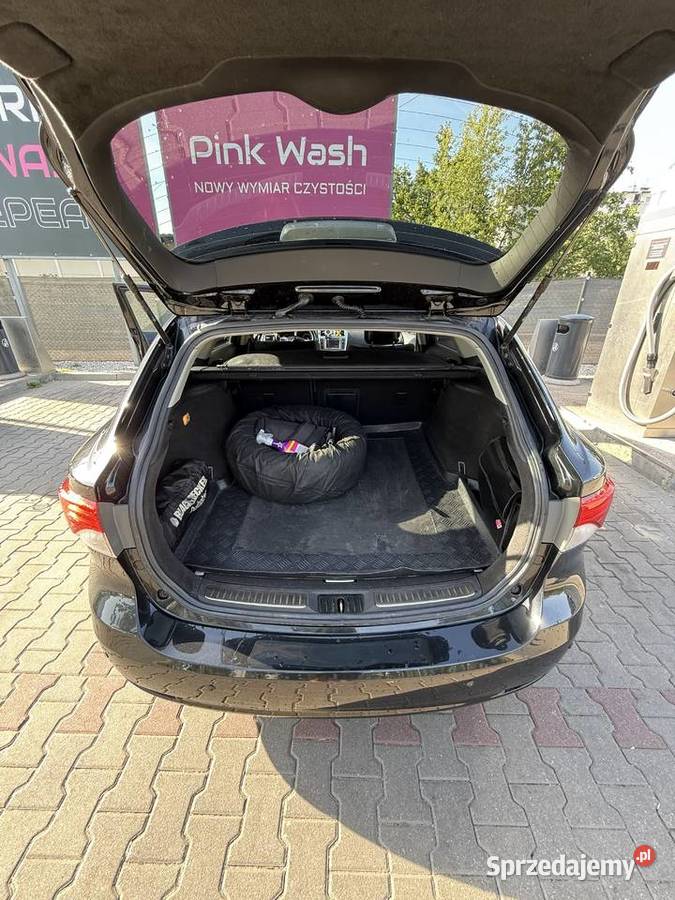 Toyota Avensis III Kombi 2012 Automat LPG Warszawa sprzedam