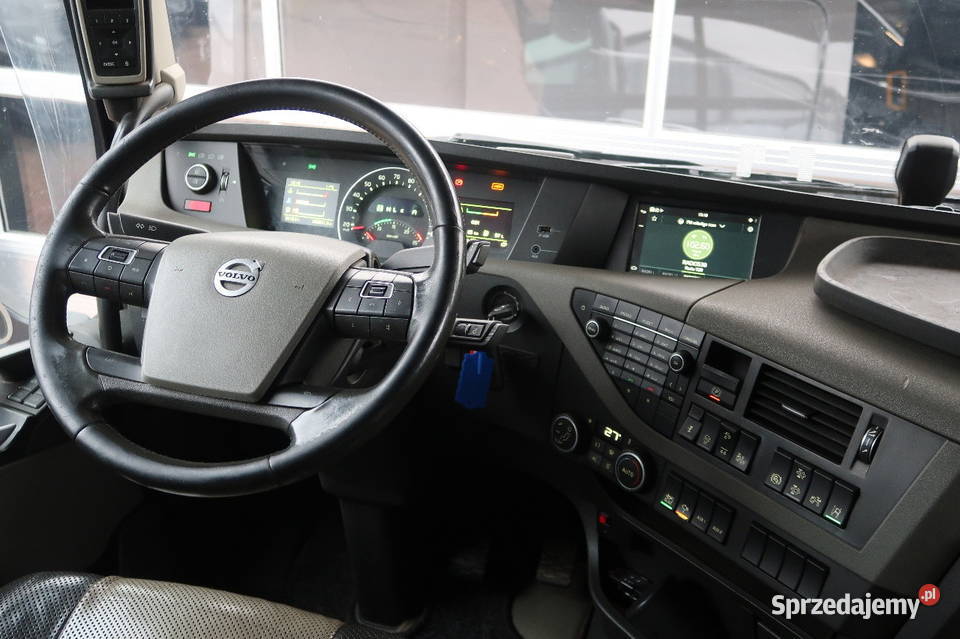 Hakowiec 6x2 Volvo FH Warszawa