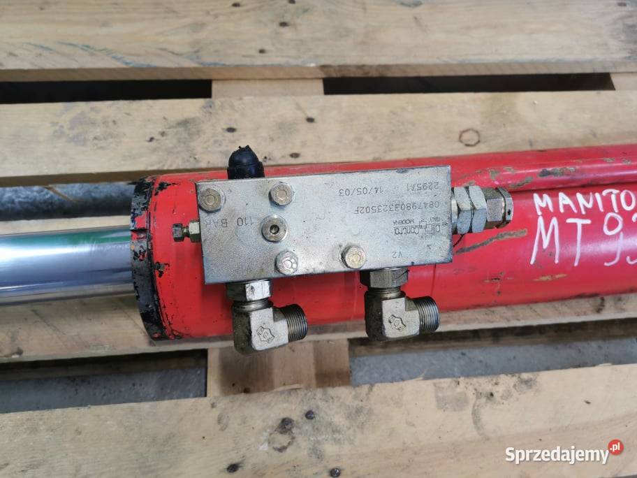 Manitou MT 932 Siłownik wychyłu łyżki Wilkowo