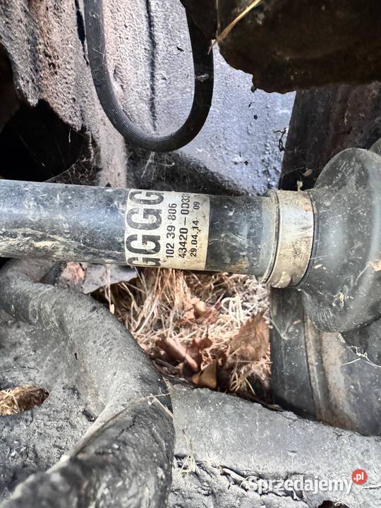 Półoś lewy przód Yaris III 1120 14 diesel Brzesko sprzedam